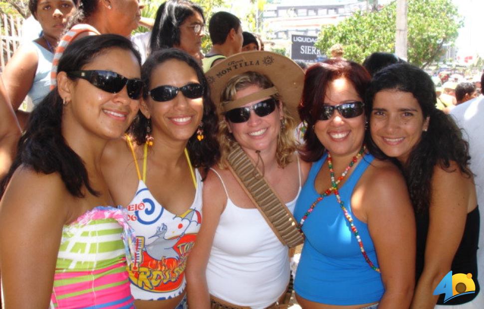 Desfile-do-Pinto-da-Madrugada-2006 (377)