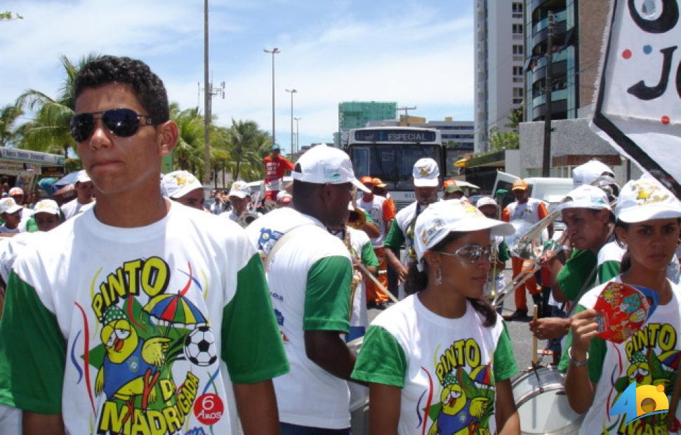 Desfile-do-Pinto-da-Madrugada-2006 (396)