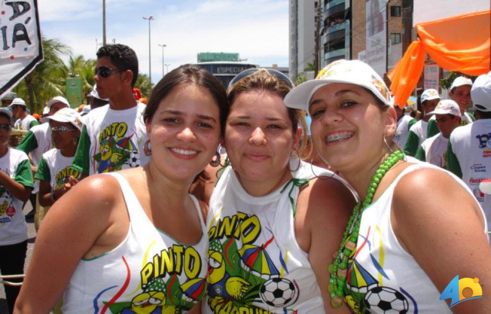 Desfile-do-Pinto-da-Madrugada-2006 (399)