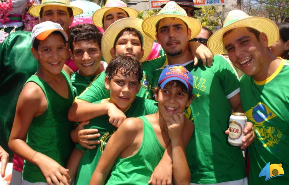 Desfile-do-Pinto-da-Madrugada-2006 (46)