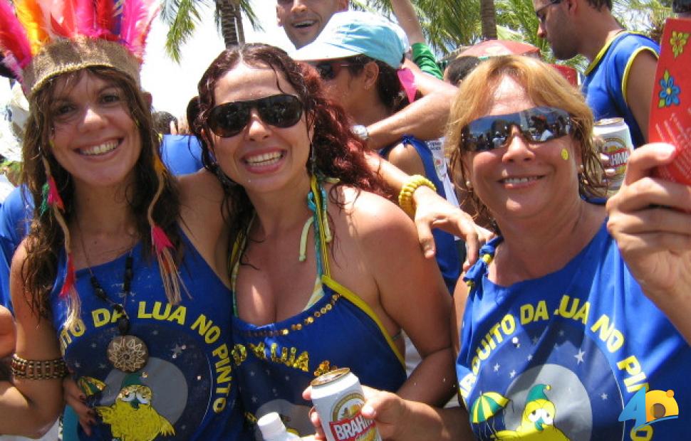 Desfile-do-Pinto-da-Madrugada-2006 (500)