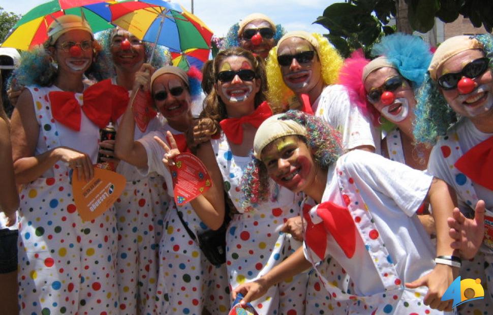 Desfile-do-Pinto-da-Madrugada-2006 (9)