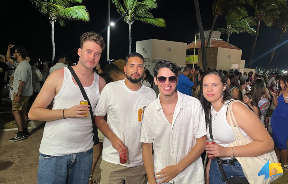 Réveillon-de-todos-nos-2026-posto7-31-12-2025 (12)