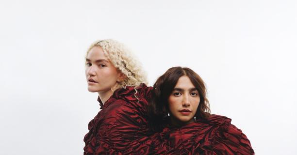 Dupla Anavitória apresenta seu novo show CLARABOIA  em Maceió.