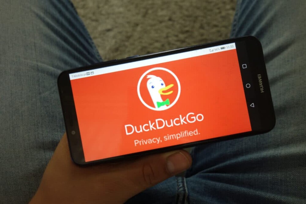 DuckDuckGo: navegador dispara nas lojas oficiais de aplicativos