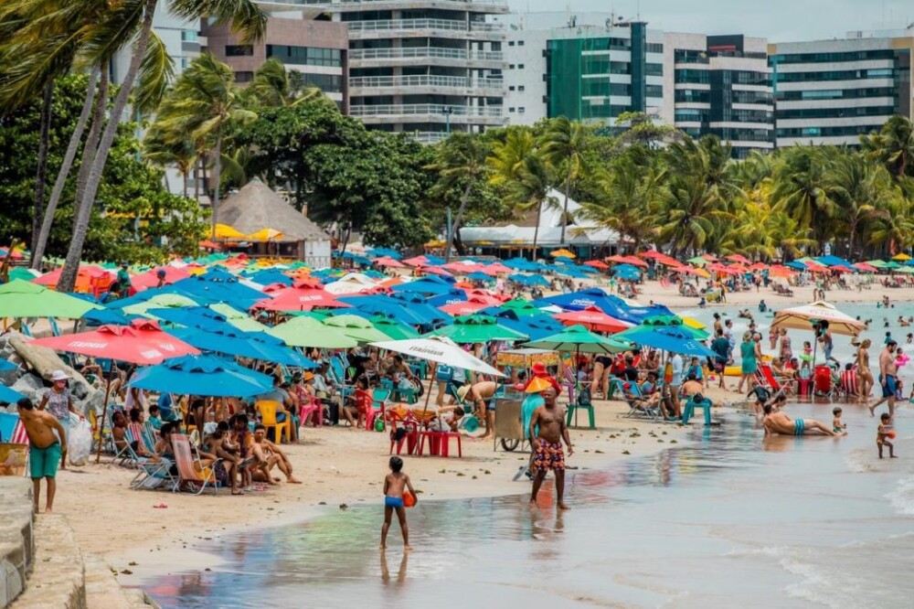 Comércio da orla marítima terá redução de 30% a partir desta sexta para evitar avanço da covid-19