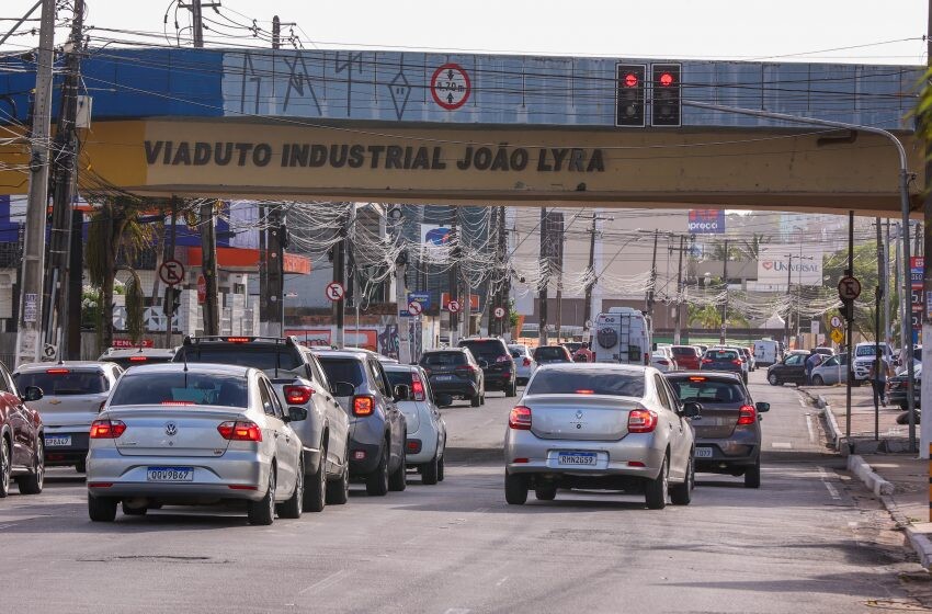 Novo trecho da Avenida Gustavo Paiva passará por obras no turno da noite