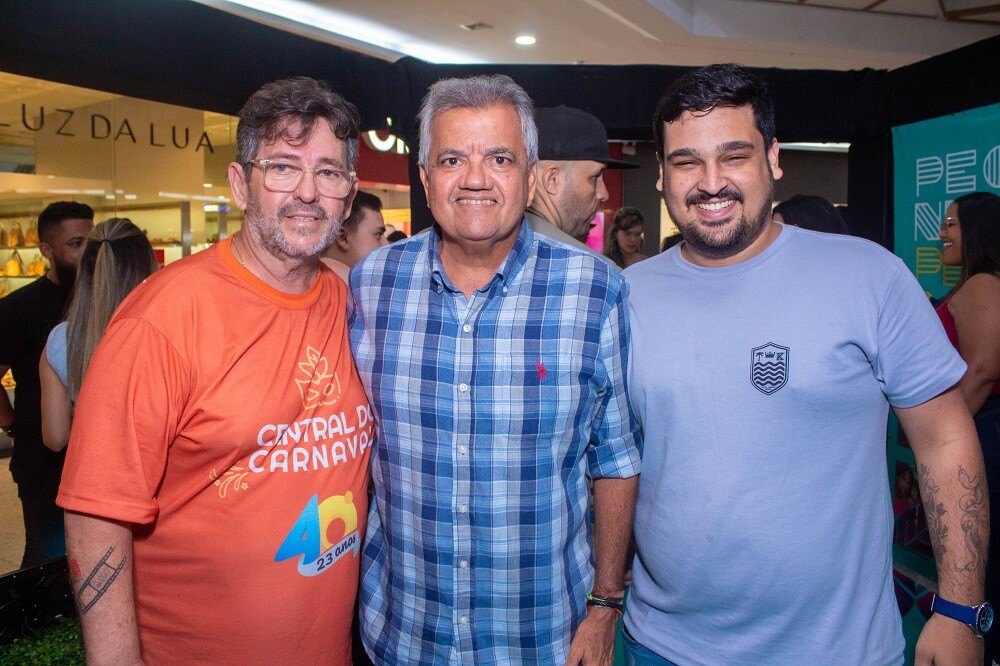 Bloco Pecinhas de Maceió e portal Maceió 40 Graus  inauguram Central do Carnaval no Maceió Shopping