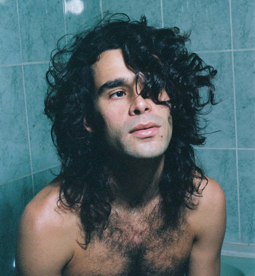 Projeto Seis & Meia encerra edição 2025 com Zé Ibarra e Ítallo França