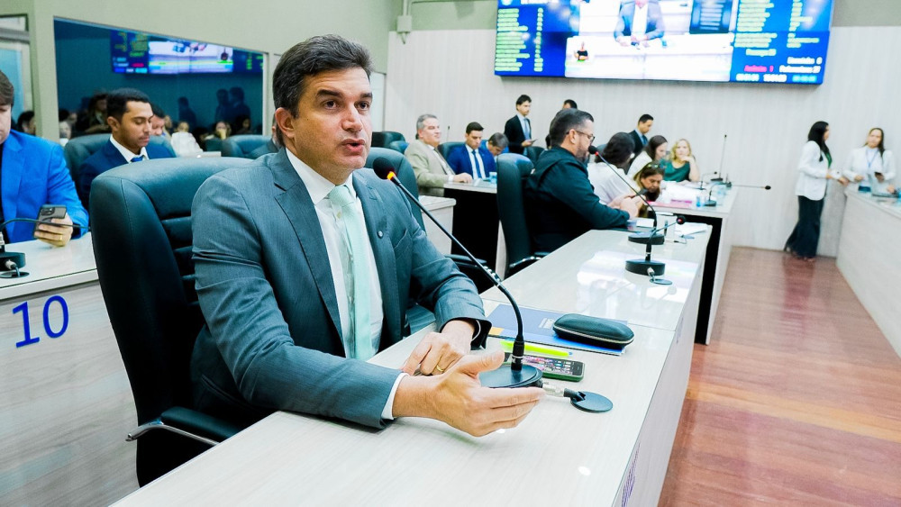 Após omissão da Mesa Diretora, Rui Palmeira impetra mandado de segurança para garantir transparência na Câmara de Maceió