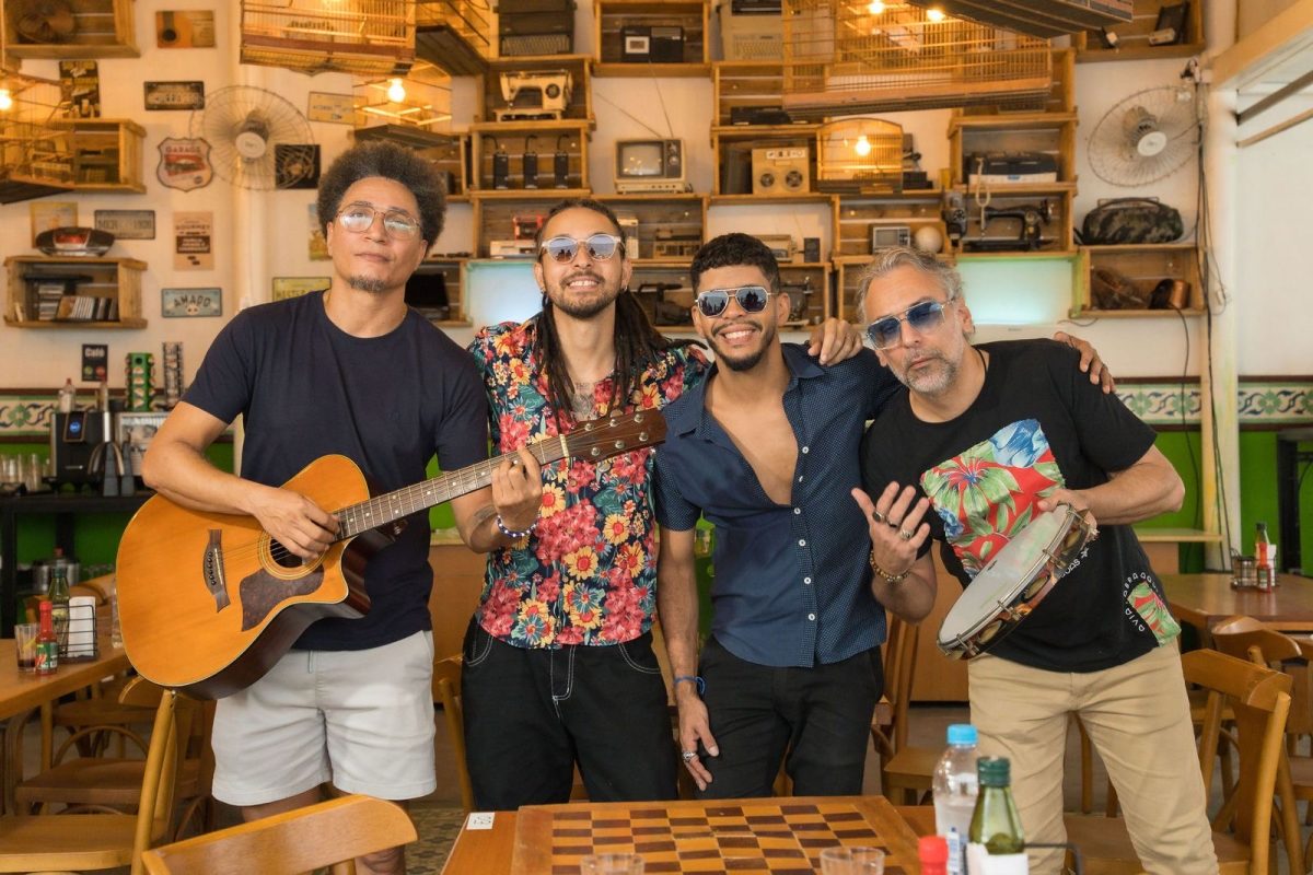 Músicos alagoanos desafiam rótulos em encontro inédito entre samba e brega no mesmo palco