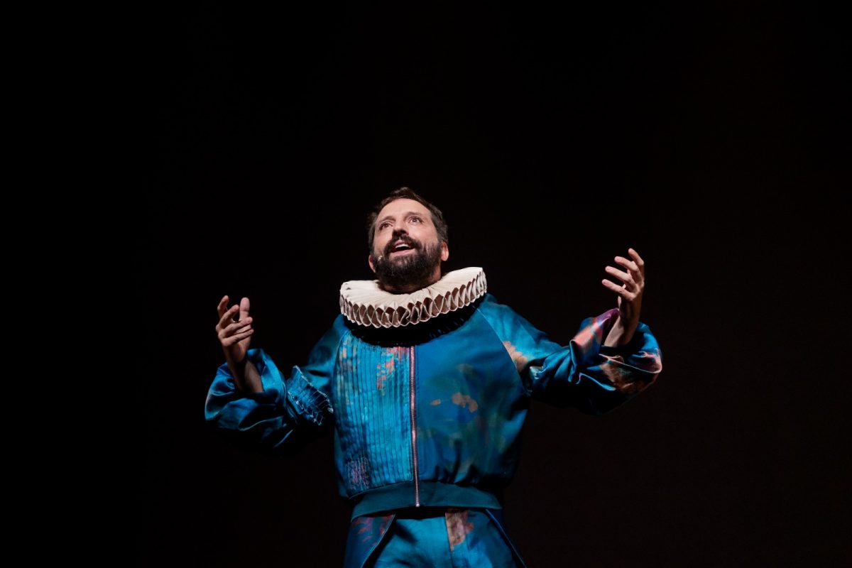 Fenômeno teatral “O Céu da Língua”, de Gregorio Duvivier,  Chega a Maceió após sucesso absoluto no país